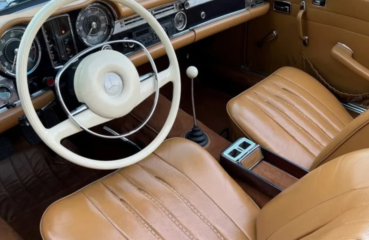 Intérieur cuir beige